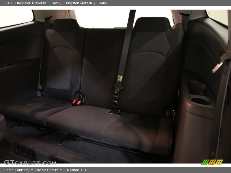 Tungsten Metallic / Ebony 2016 Chevrolet Traverse LT AWD