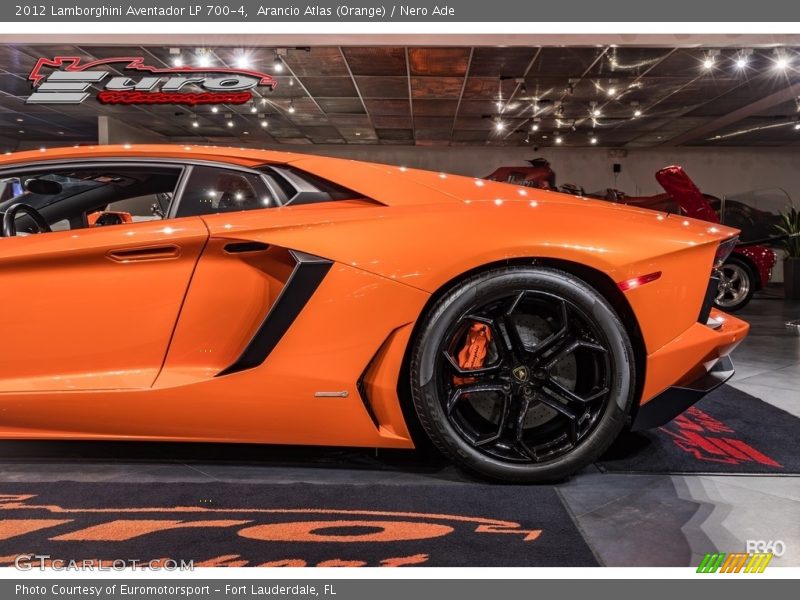 Arancio Atlas (Orange) / Nero Ade 2012 Lamborghini Aventador LP 700-4