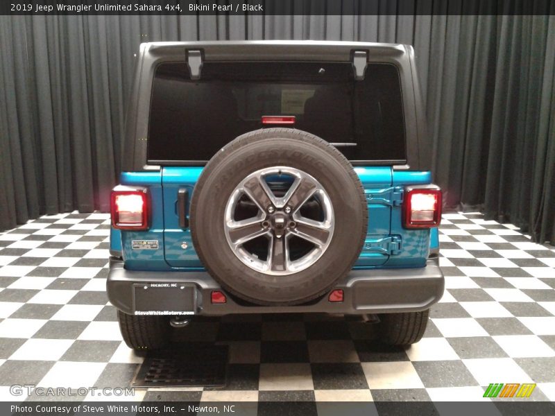 Bikini Pearl / Black 2019 Jeep Wrangler Unlimited Sahara 4x4