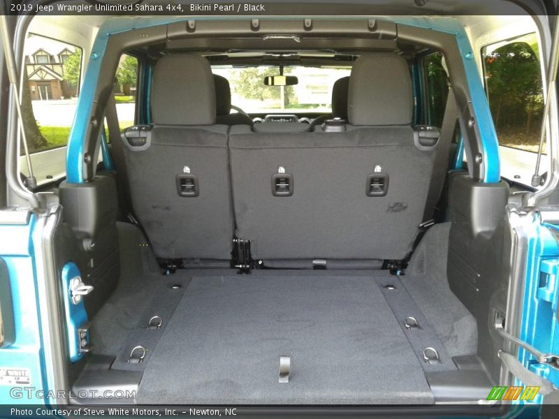 Bikini Pearl / Black 2019 Jeep Wrangler Unlimited Sahara 4x4