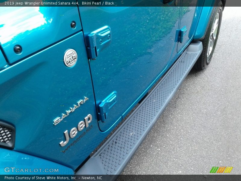 Bikini Pearl / Black 2019 Jeep Wrangler Unlimited Sahara 4x4
