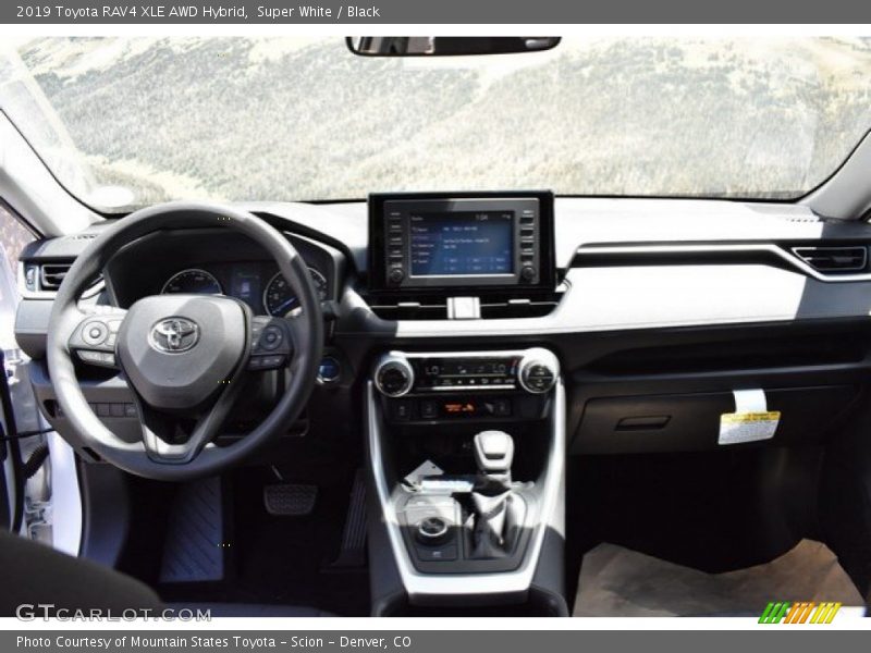 Super White / Black 2019 Toyota RAV4 XLE AWD Hybrid