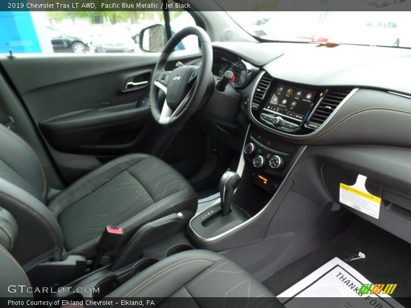 Pacific Blue Metallic / Jet Black 2019 Chevrolet Trax LT AWD