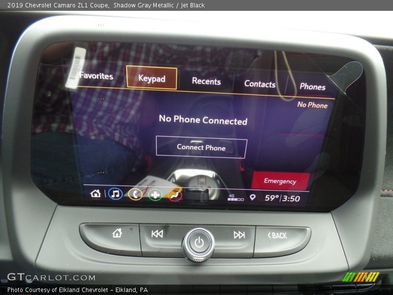 Controls of 2019 Camaro ZL1 Coupe