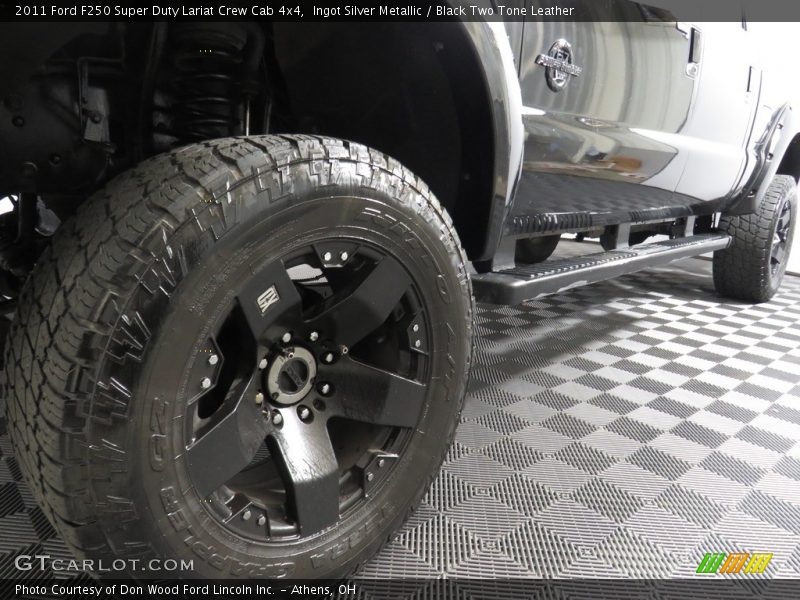 Ingot Silver Metallic / Black Two Tone Leather 2011 Ford F250 Super Duty Lariat Crew Cab 4x4