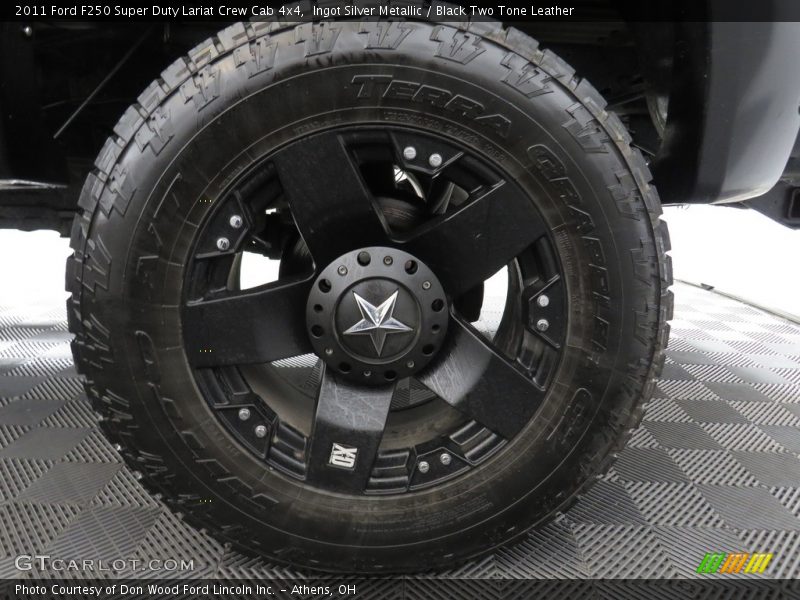 Ingot Silver Metallic / Black Two Tone Leather 2011 Ford F250 Super Duty Lariat Crew Cab 4x4