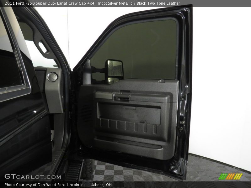 Ingot Silver Metallic / Black Two Tone Leather 2011 Ford F250 Super Duty Lariat Crew Cab 4x4