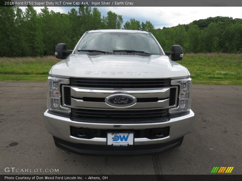 Ingot Silver / Earth Gray 2018 Ford F250 Super Duty XLT Crew Cab 4x4