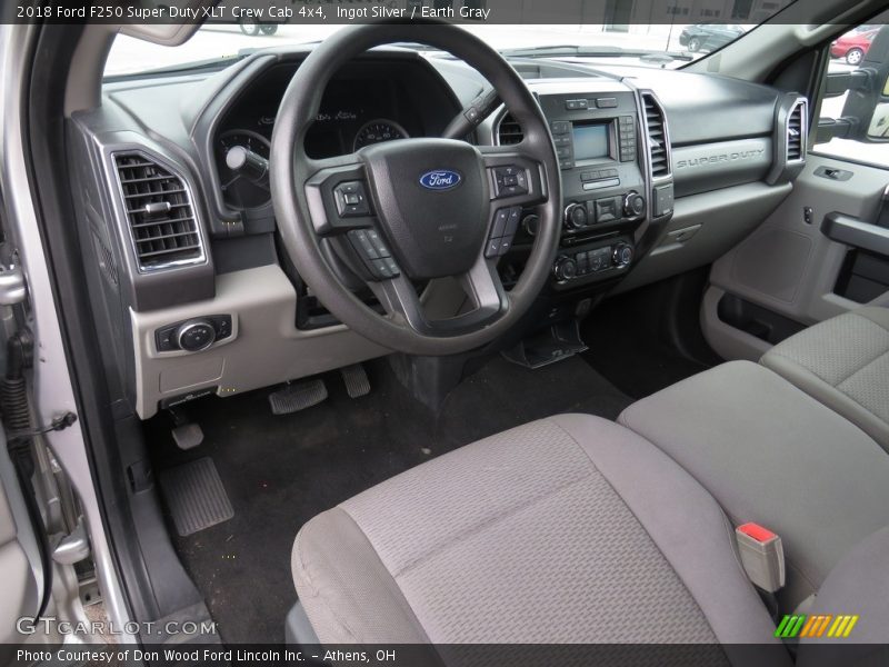 Ingot Silver / Earth Gray 2018 Ford F250 Super Duty XLT Crew Cab 4x4