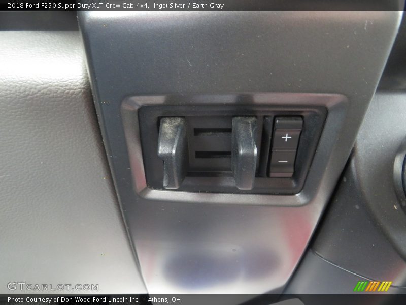 Ingot Silver / Earth Gray 2018 Ford F250 Super Duty XLT Crew Cab 4x4