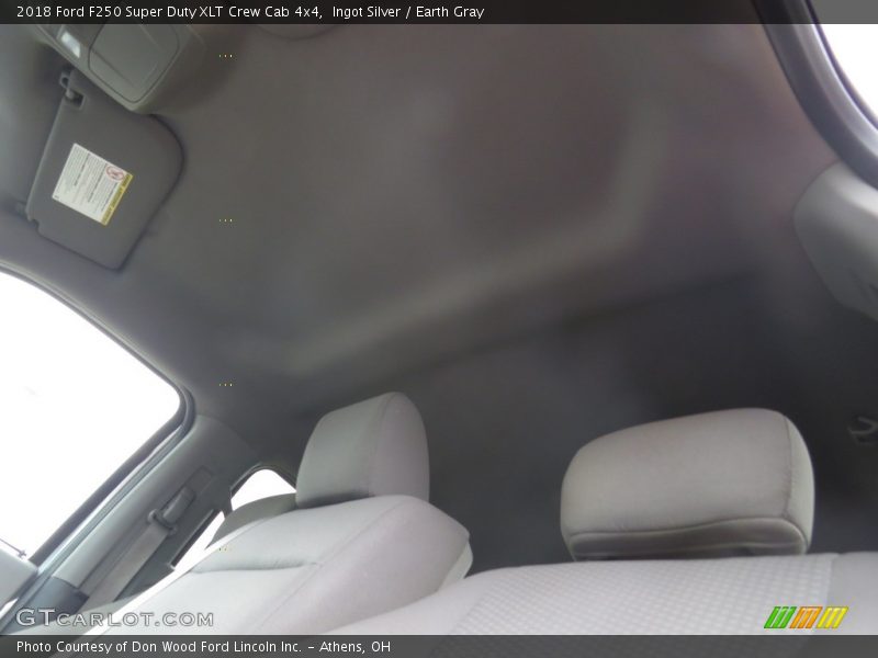 Ingot Silver / Earth Gray 2018 Ford F250 Super Duty XLT Crew Cab 4x4