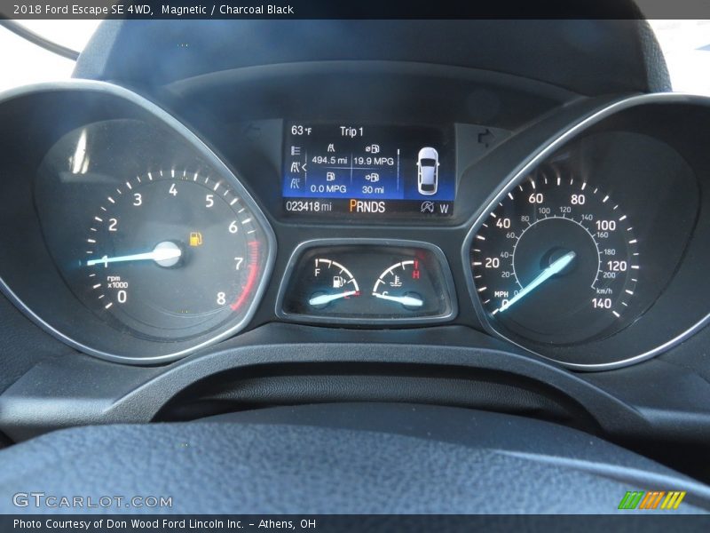 Magnetic / Charcoal Black 2018 Ford Escape SE 4WD