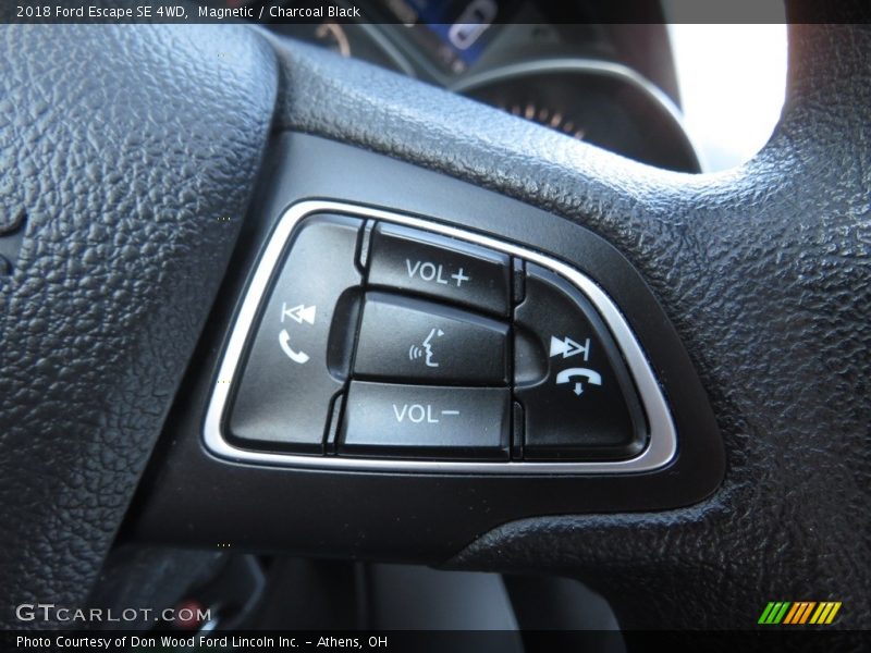 Magnetic / Charcoal Black 2018 Ford Escape SE 4WD