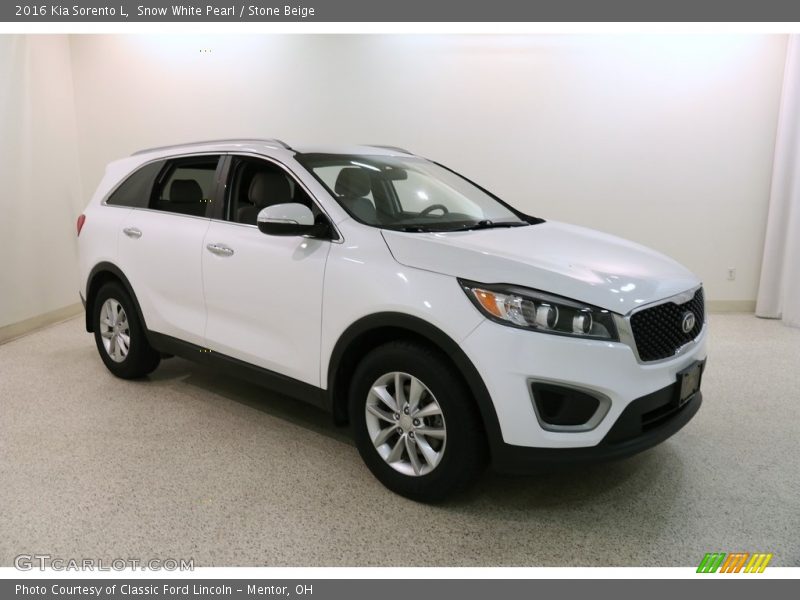 Snow White Pearl / Stone Beige 2016 Kia Sorento L