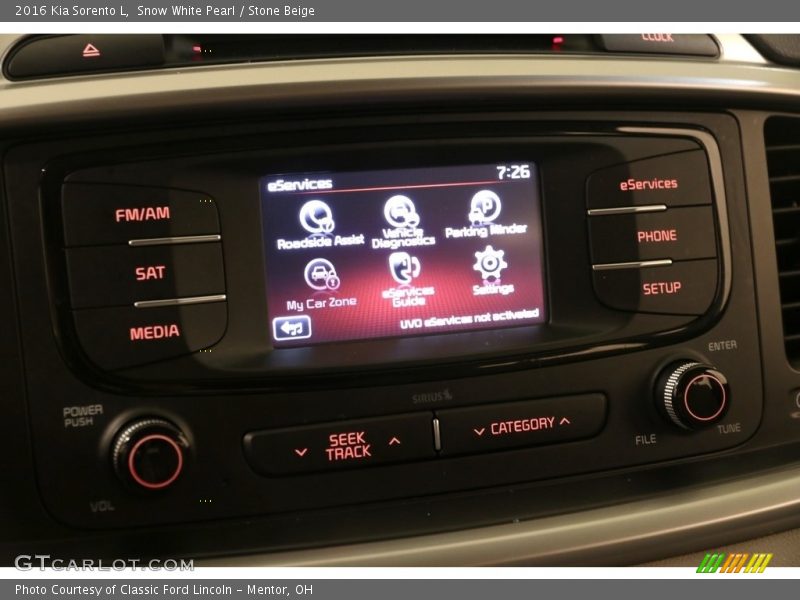 Snow White Pearl / Stone Beige 2016 Kia Sorento L