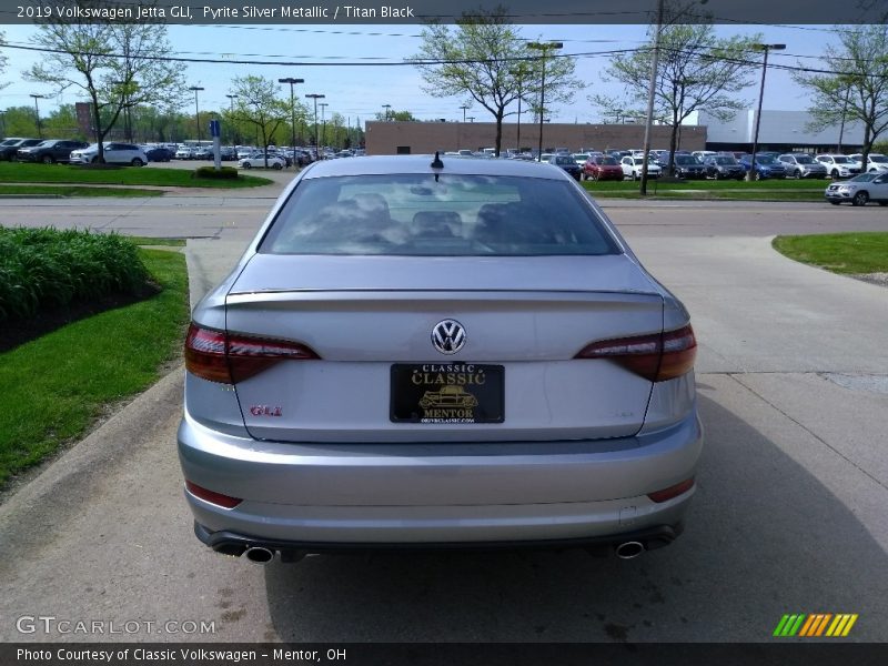 Pyrite Silver Metallic / Titan Black 2019 Volkswagen Jetta GLI