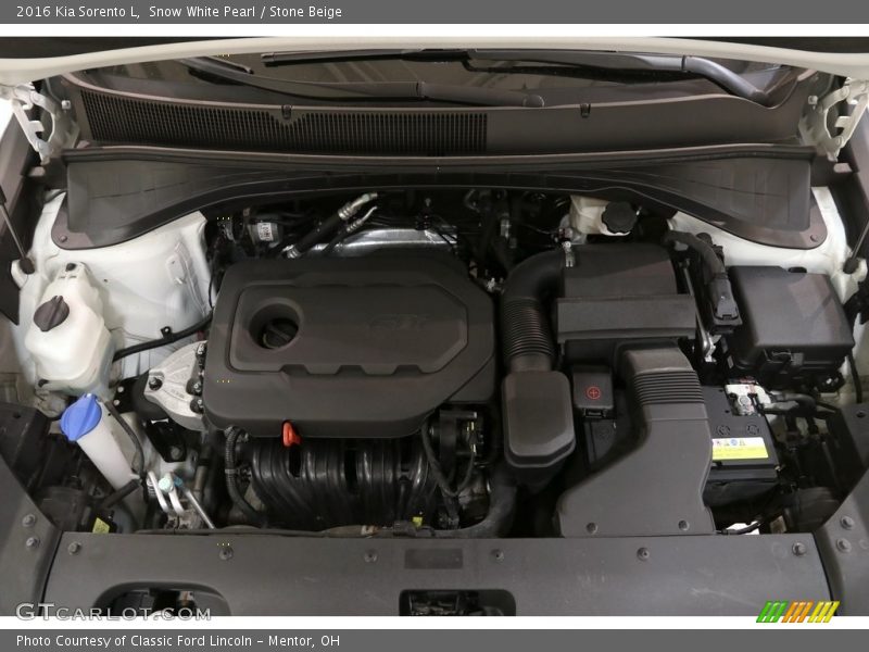 Snow White Pearl / Stone Beige 2016 Kia Sorento L