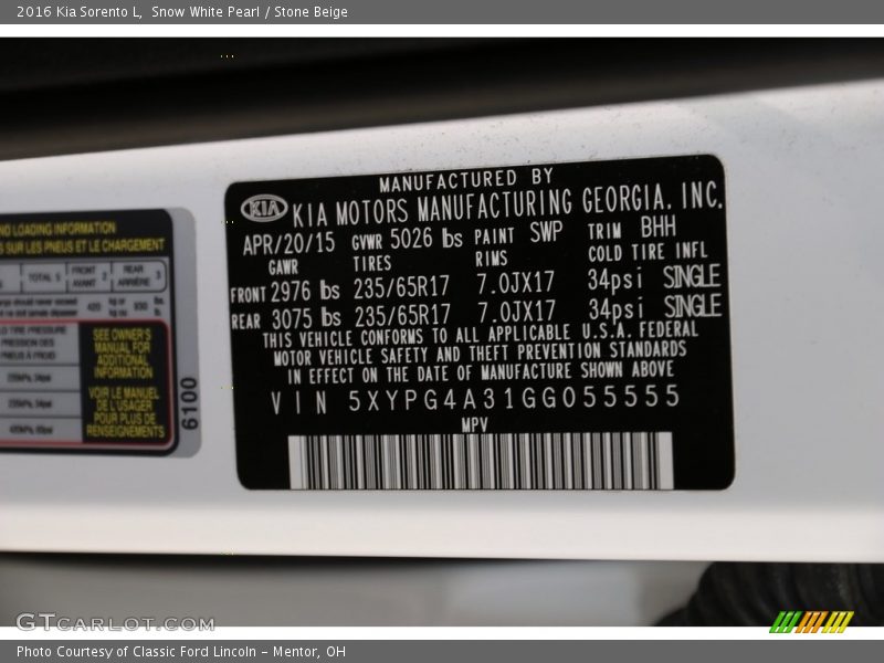Snow White Pearl / Stone Beige 2016 Kia Sorento L