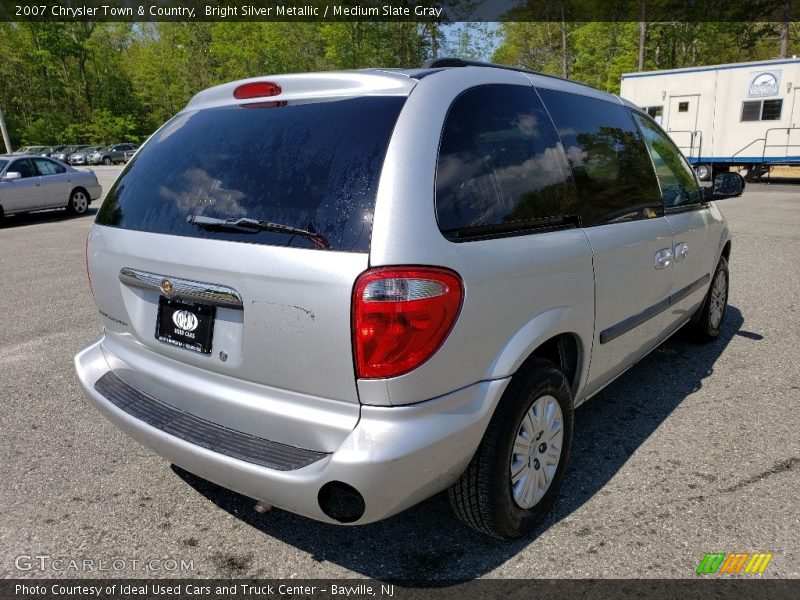 Bright Silver Metallic / Medium Slate Gray 2007 Chrysler Town & Country