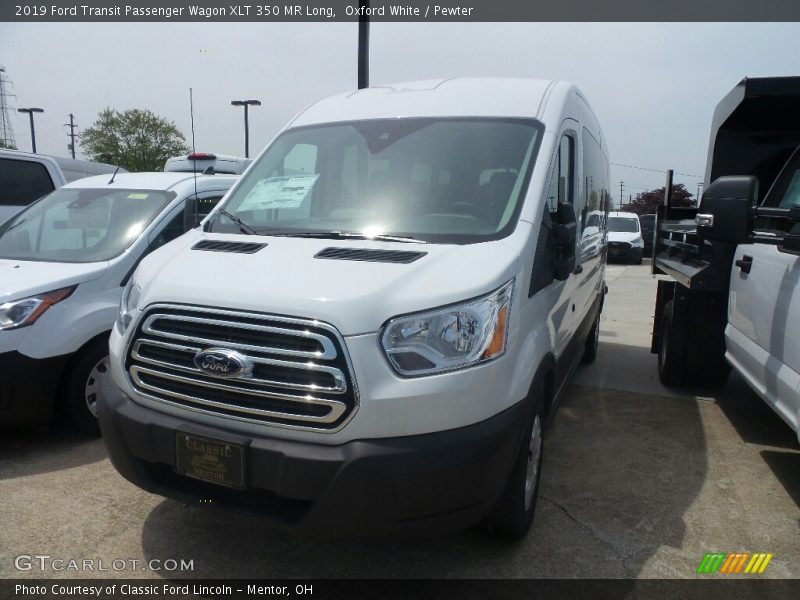 Oxford White / Pewter 2019 Ford Transit Passenger Wagon XLT 350 MR Long