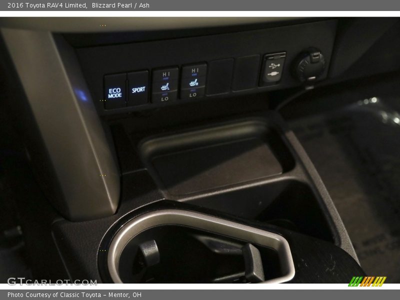 Blizzard Pearl / Ash 2016 Toyota RAV4 Limited