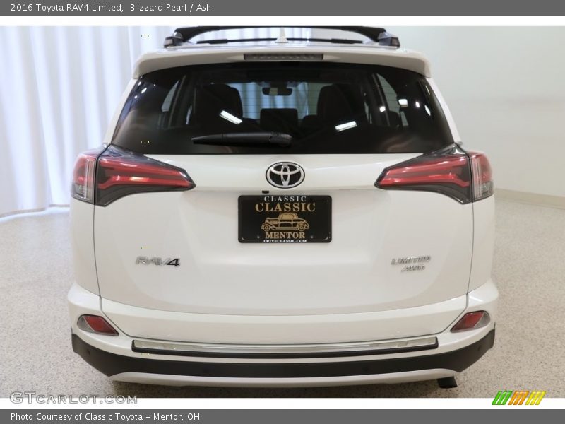 Blizzard Pearl / Ash 2016 Toyota RAV4 Limited