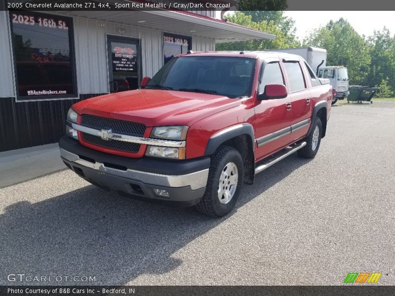 Sport Red Metallic / Gray/Dark Charcoal 2005 Chevrolet Avalanche Z71 4x4