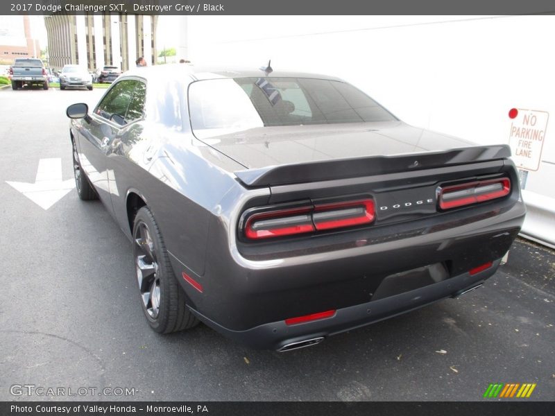Destroyer Grey / Black 2017 Dodge Challenger SXT