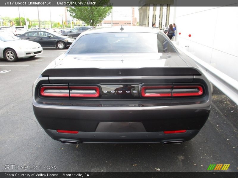 Destroyer Grey / Black 2017 Dodge Challenger SXT