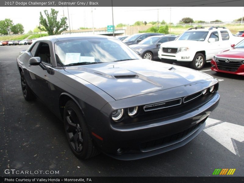 Destroyer Grey / Black 2017 Dodge Challenger SXT