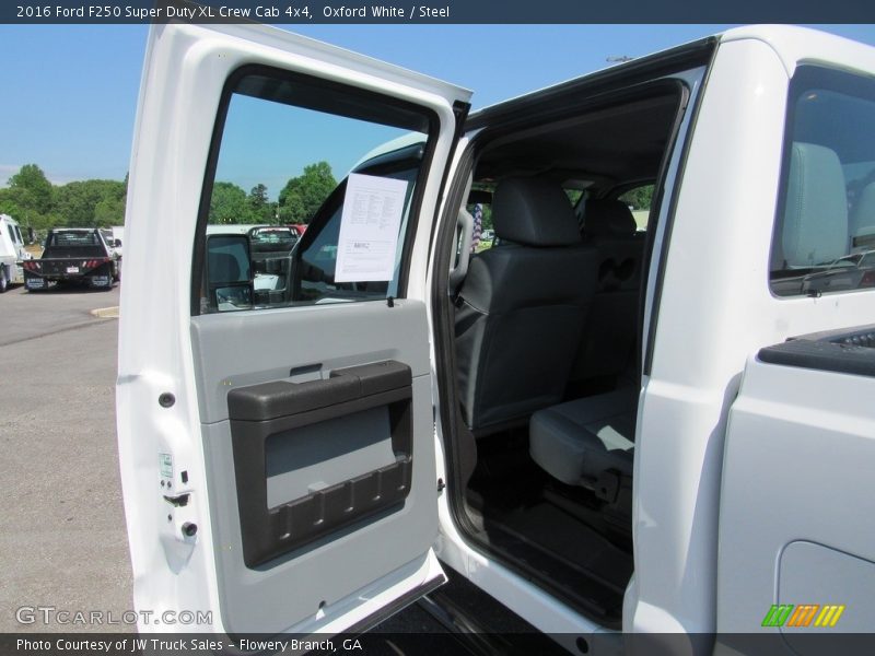 Oxford White / Steel 2016 Ford F250 Super Duty XL Crew Cab 4x4