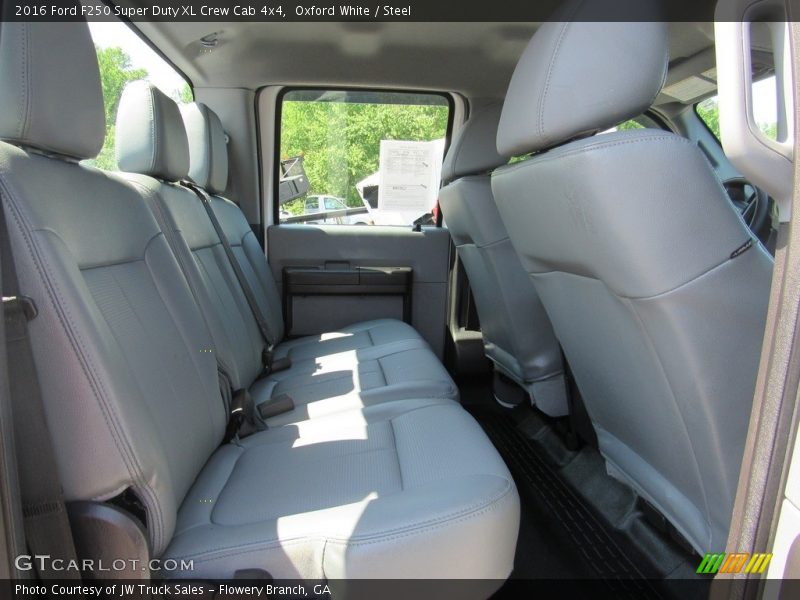 Oxford White / Steel 2016 Ford F250 Super Duty XL Crew Cab 4x4