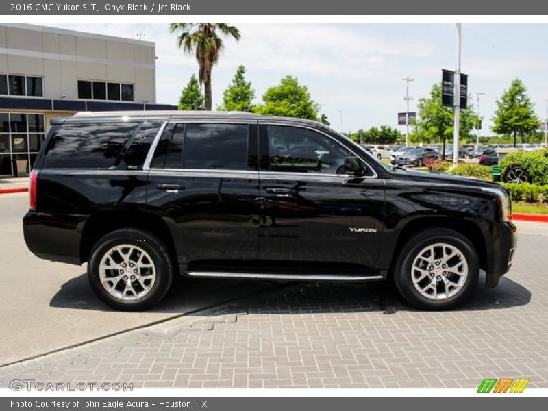 Onyx Black / Jet Black 2016 GMC Yukon SLT