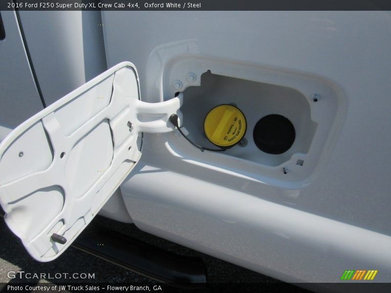 Oxford White / Steel 2016 Ford F250 Super Duty XL Crew Cab 4x4
