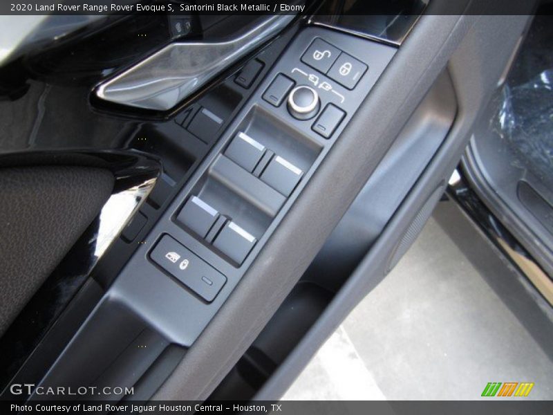 Controls of 2020 Range Rover Evoque S
