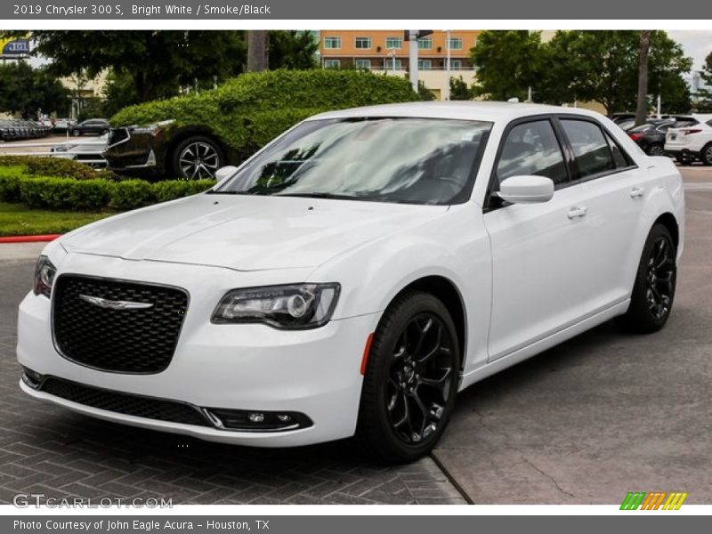 Bright White / Smoke/Black 2019 Chrysler 300 S