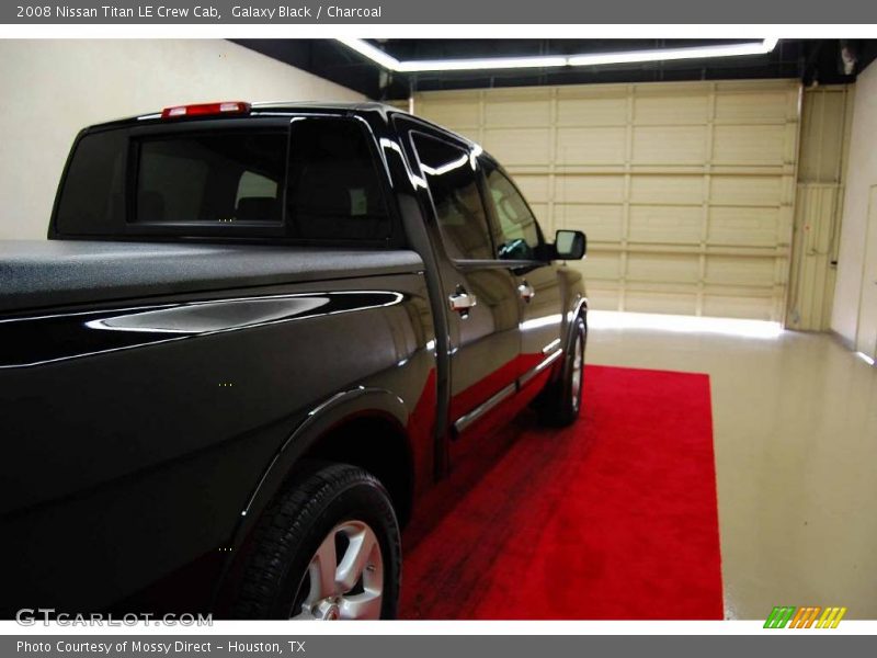 Galaxy Black / Charcoal 2008 Nissan Titan LE Crew Cab