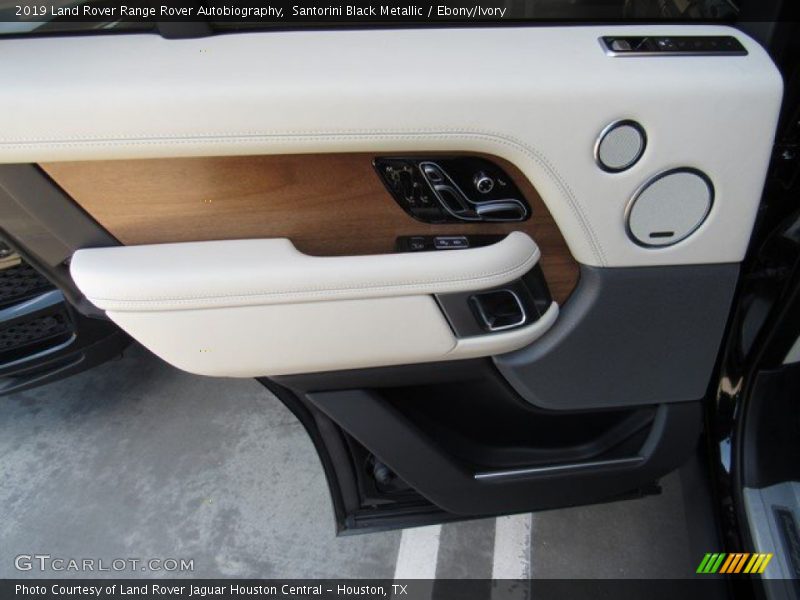 Door Panel of 2019 Range Rover Autobiography