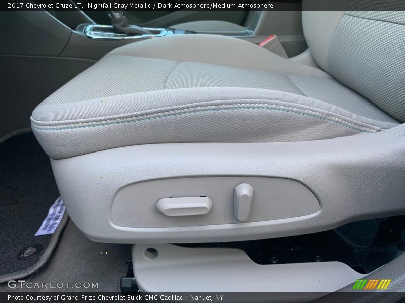 Nightfall Gray Metallic / Dark Atmosphere/Medium Atmosphere 2017 Chevrolet Cruze LT