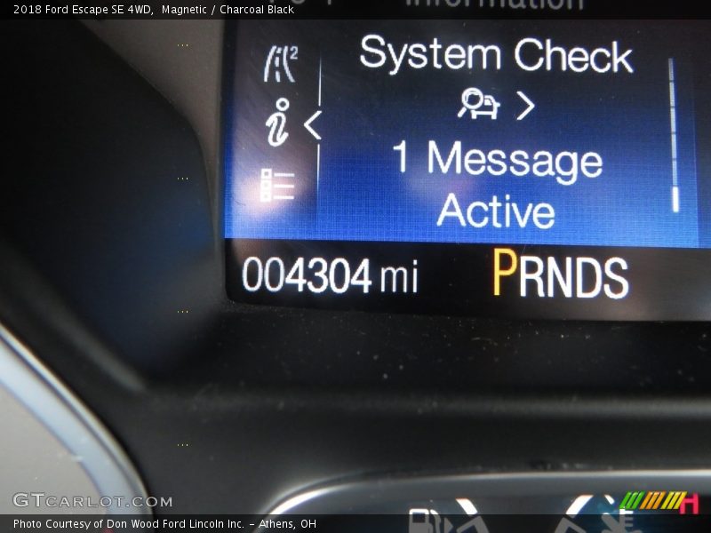 Magnetic / Charcoal Black 2018 Ford Escape SE 4WD