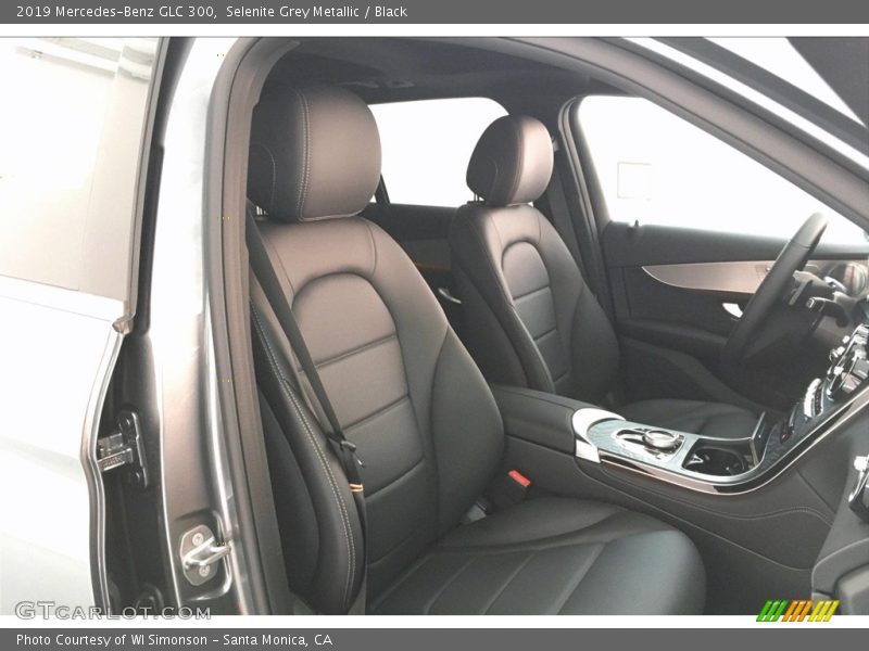 Selenite Grey Metallic / Black 2019 Mercedes-Benz GLC 300