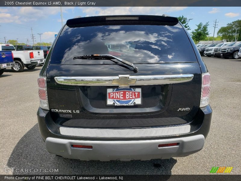 Black / Light Gray 2005 Chevrolet Equinox LS AWD