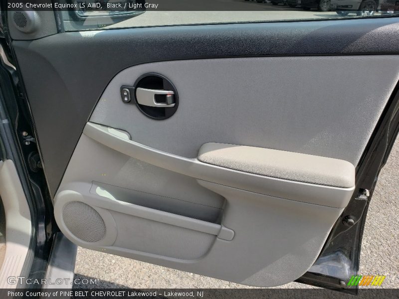 Black / Light Gray 2005 Chevrolet Equinox LS AWD