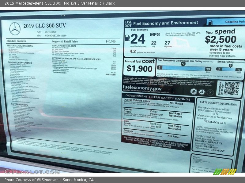 Mojave Silver Metallic / Black 2019 Mercedes-Benz GLC 300