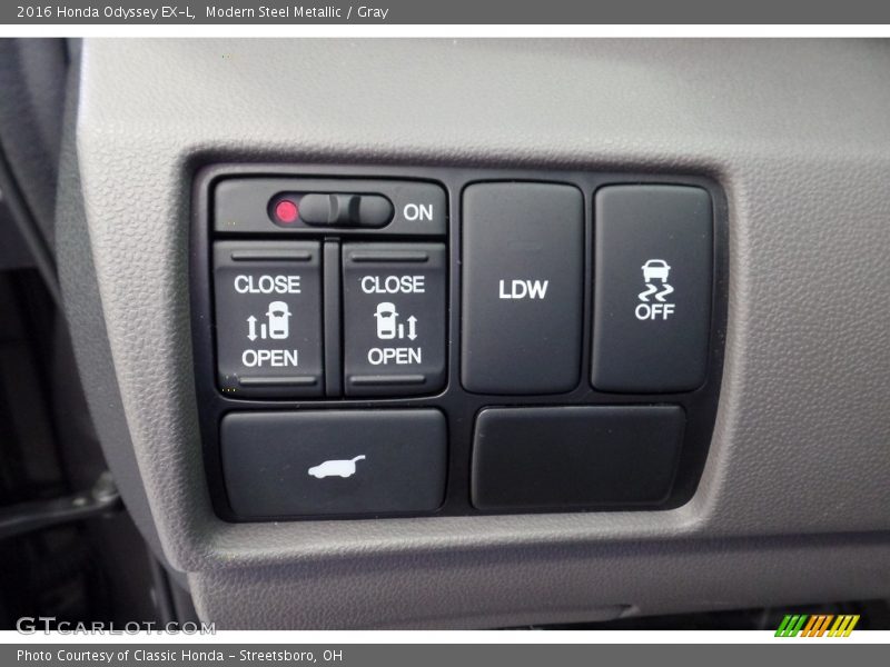 Modern Steel Metallic / Gray 2016 Honda Odyssey EX-L