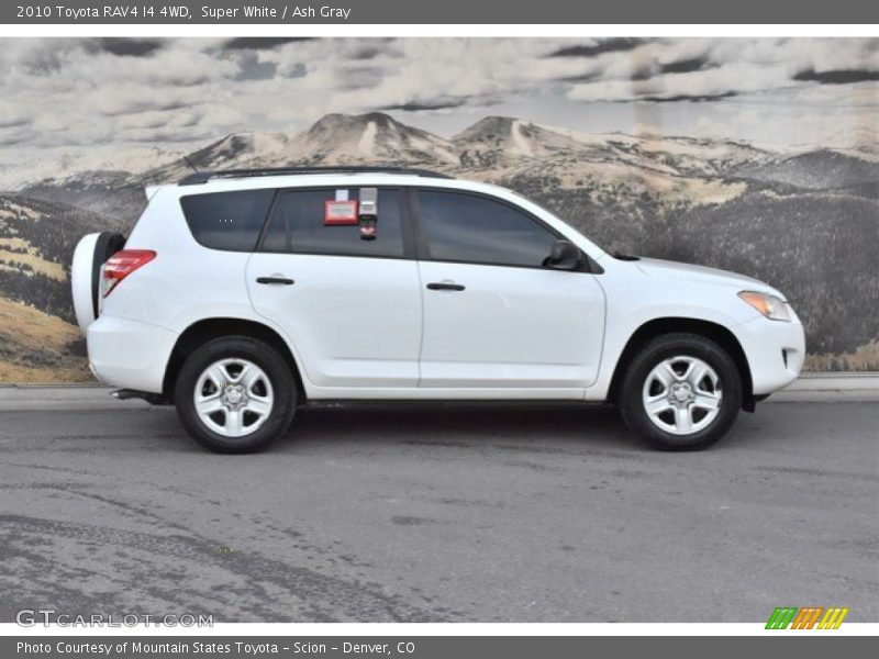 Super White / Ash Gray 2010 Toyota RAV4 I4 4WD