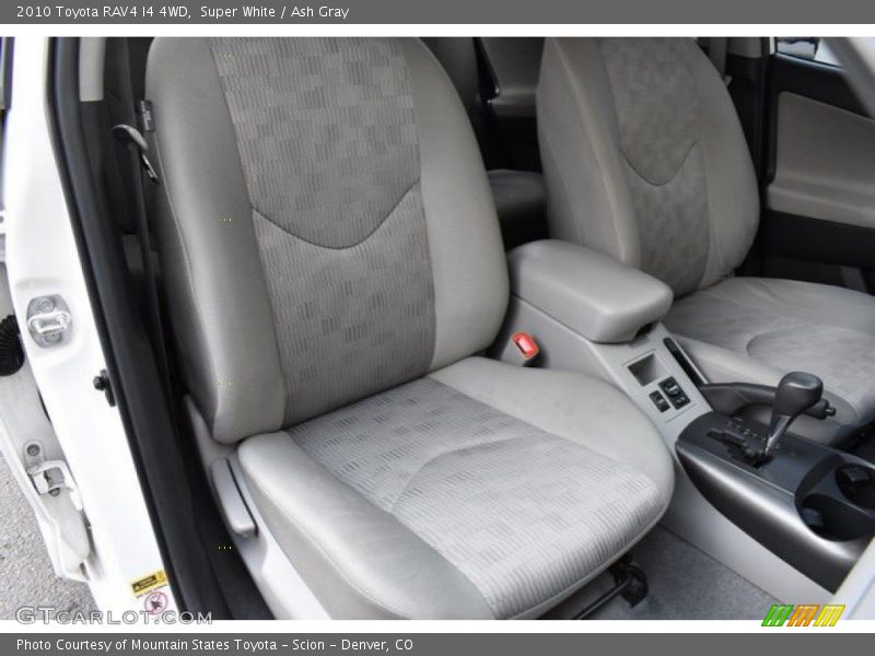 Super White / Ash Gray 2010 Toyota RAV4 I4 4WD