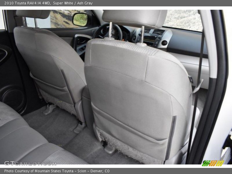 Super White / Ash Gray 2010 Toyota RAV4 I4 4WD
