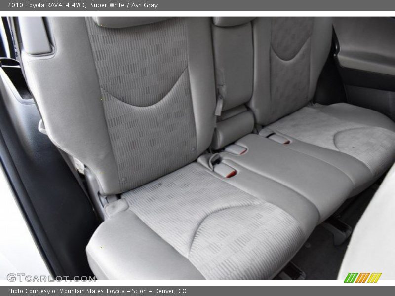 Super White / Ash Gray 2010 Toyota RAV4 I4 4WD