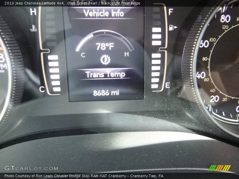 Olive Green Pearl / Black/Light Frost Beige 2019 Jeep Cherokee Latitude 4x4